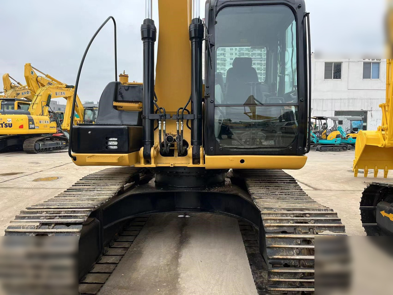 CATERPILLAR 315D - حفار زحاف: صورة 3 CATERPILLAR 315D - حفار زحاف: صورة 3