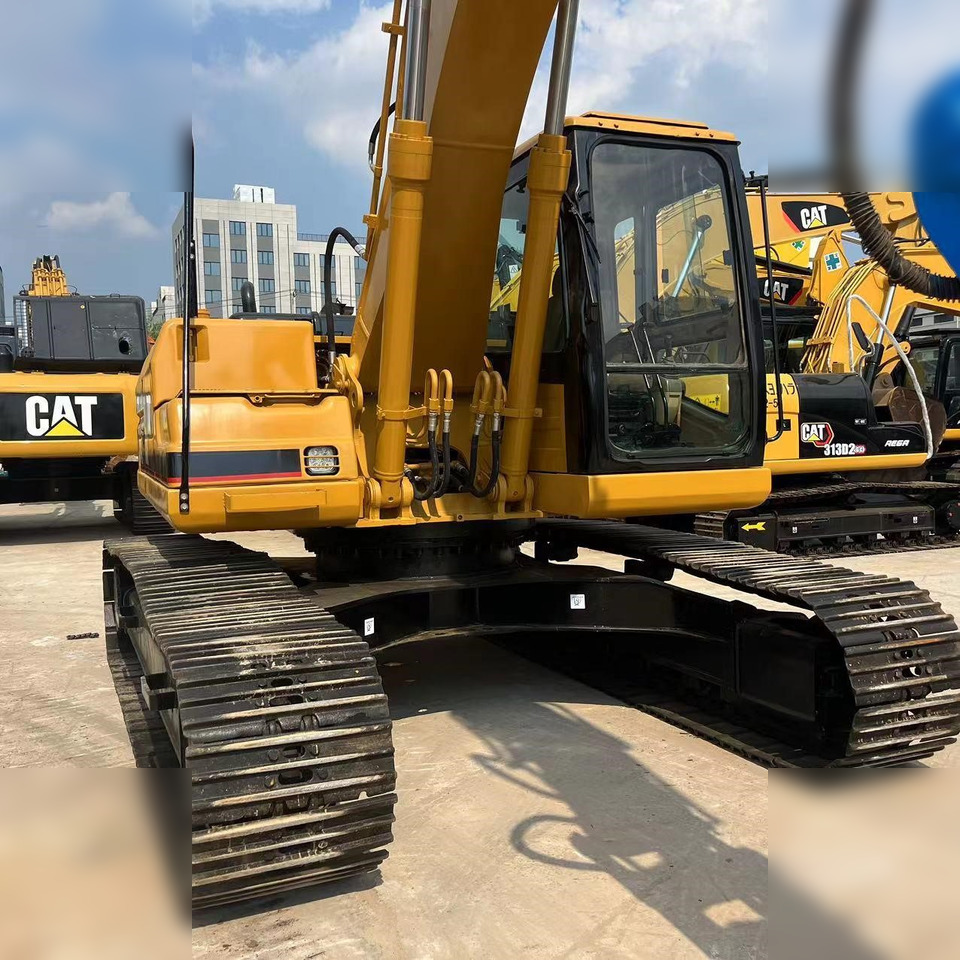 CATERPILLAR 320BL - حفار زحاف: صورة 4 CATERPILLAR 320BL - حفار زحاف: صورة 4