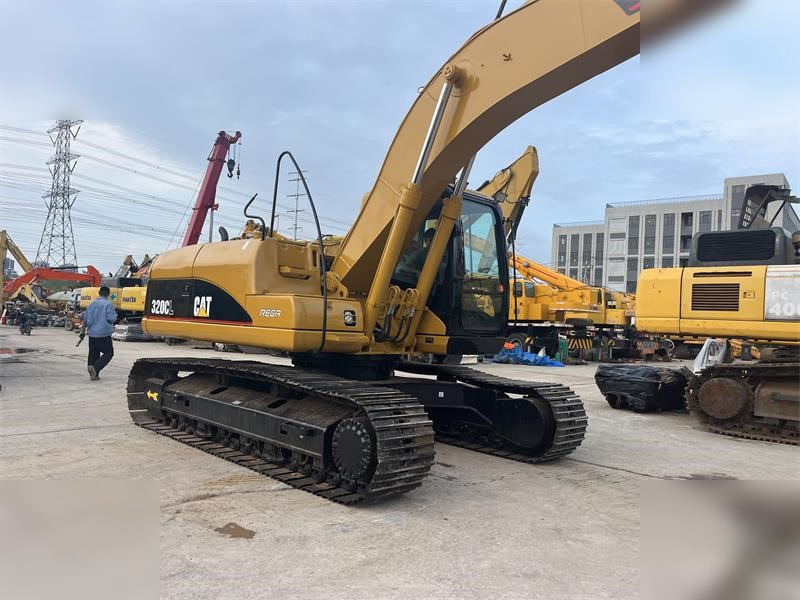 CATERPILLAR 320CL - حفار زحاف: صورة 3 CATERPILLAR 320CL - حفار زحاف: صورة 3