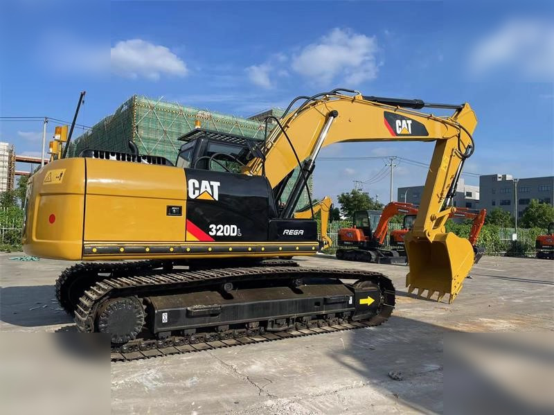 CATERPILLAR 320DL - حفار زحاف: صورة 2 CATERPILLAR 320DL - حفار زحاف: صورة 2