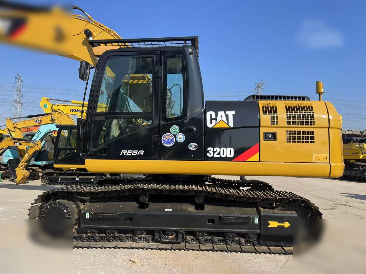 CATERPILLAR 320D - حفار زحاف: صورة 3 CATERPILLAR 320D - حفار زحاف: صورة 3