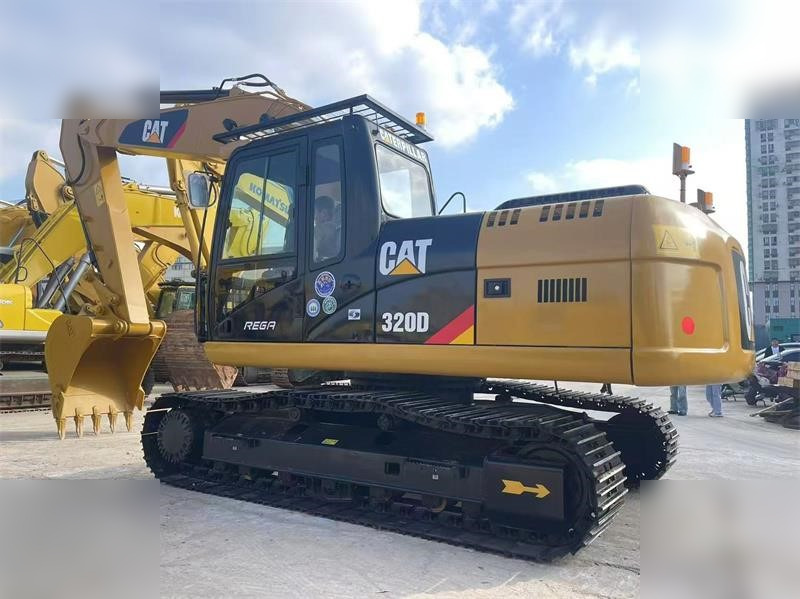 CATERPILLAR 320D - حفار زحاف: صورة 5 CATERPILLAR 320D - حفار زحاف: صورة 5