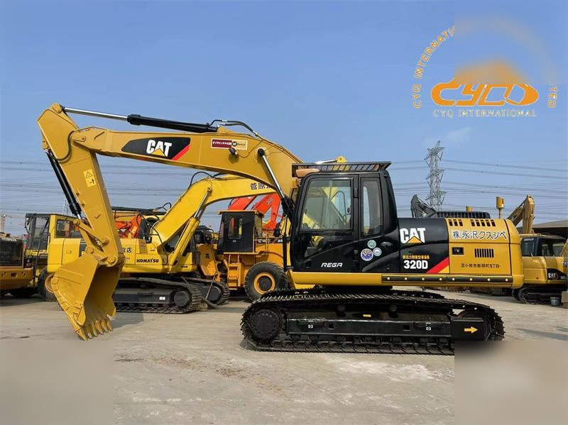 CATERPILLAR 320D - حفار زحاف: صورة 1 CATERPILLAR 320D - حفار زحاف: صورة 1