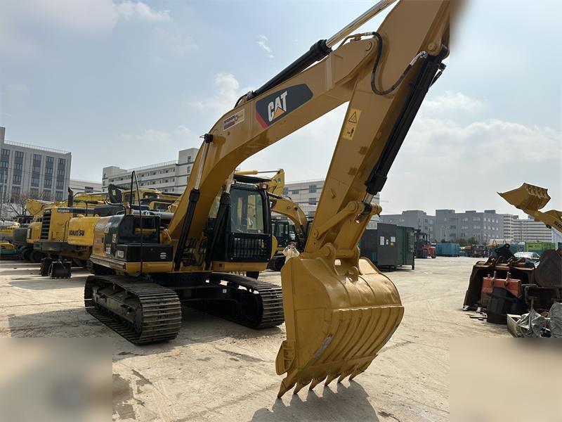 CATERPILLAR 320D - حفار زحاف: صورة 4 CATERPILLAR 320D - حفار زحاف: صورة 4