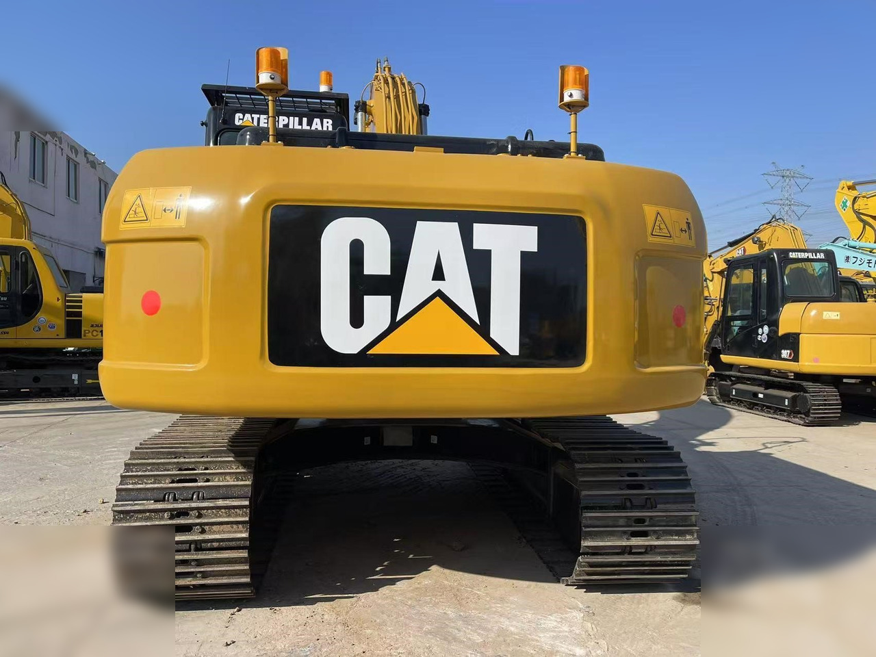 CATERPILLAR 320D - حفار زحاف: صورة 5 CATERPILLAR 320D - حفار زحاف: صورة 5