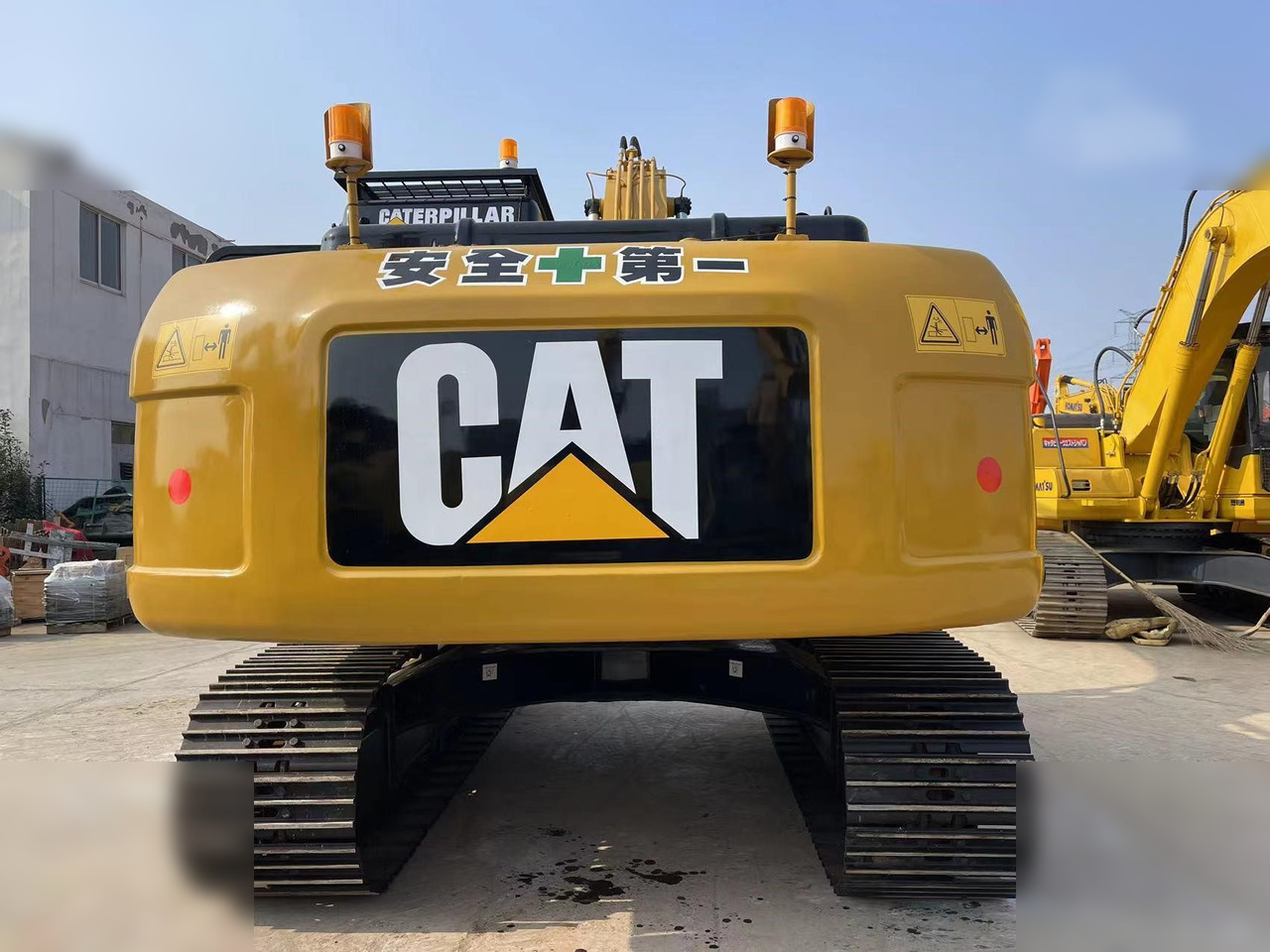CATERPILLAR 320D - حفار زحاف: صورة 5 CATERPILLAR 320D - حفار زحاف: صورة 5