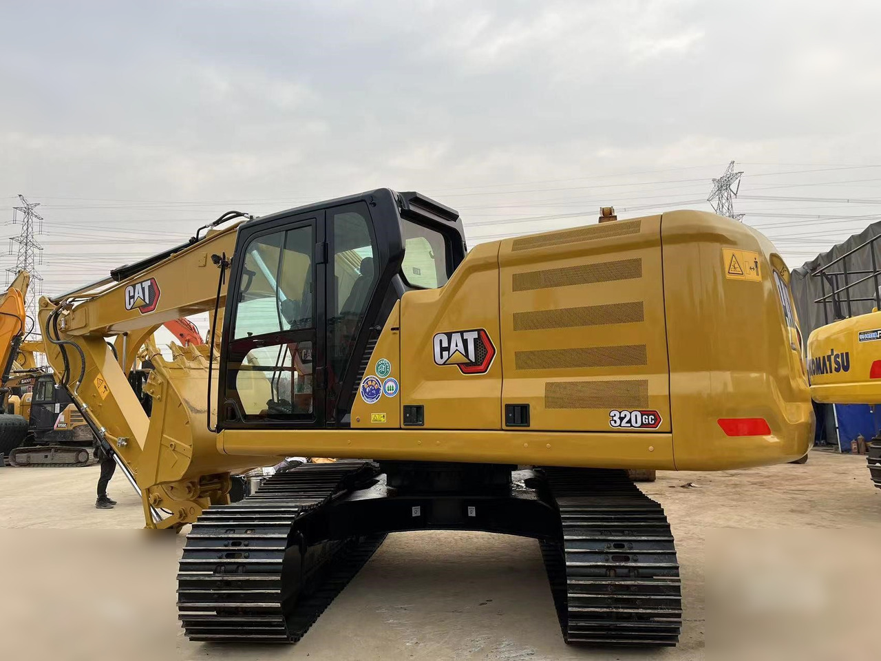 CATERPILLAR 320GC - حفار زحاف: صورة 5 CATERPILLAR 320GC - حفار زحاف: صورة 5