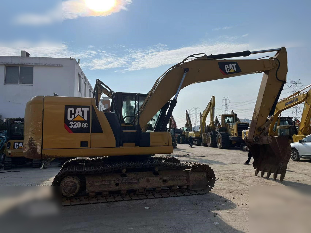 CATERPILLAR 320GC - حفار زحاف: صورة 3 CATERPILLAR 320GC - حفار زحاف: صورة 3