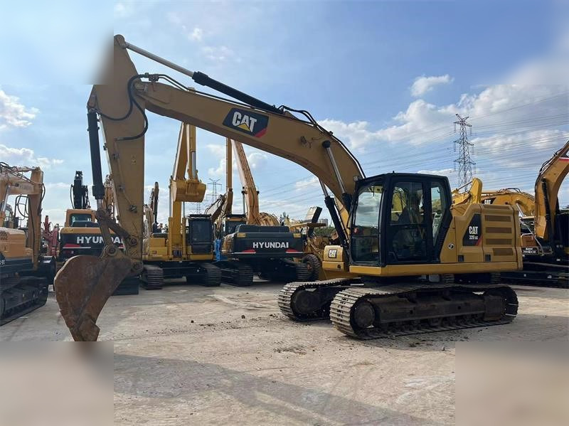 CATERPILLAR 320GC - حفار زحاف: صورة 2 CATERPILLAR 320GC - حفار زحاف: صورة 2