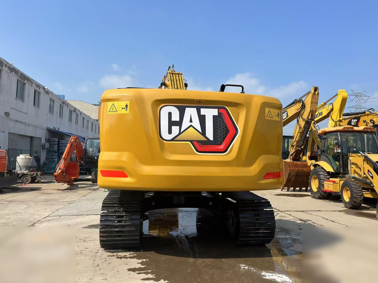 CATERPILLAR 320GC - حفار زحاف: صورة 4 CATERPILLAR 320GC - حفار زحاف: صورة 4
