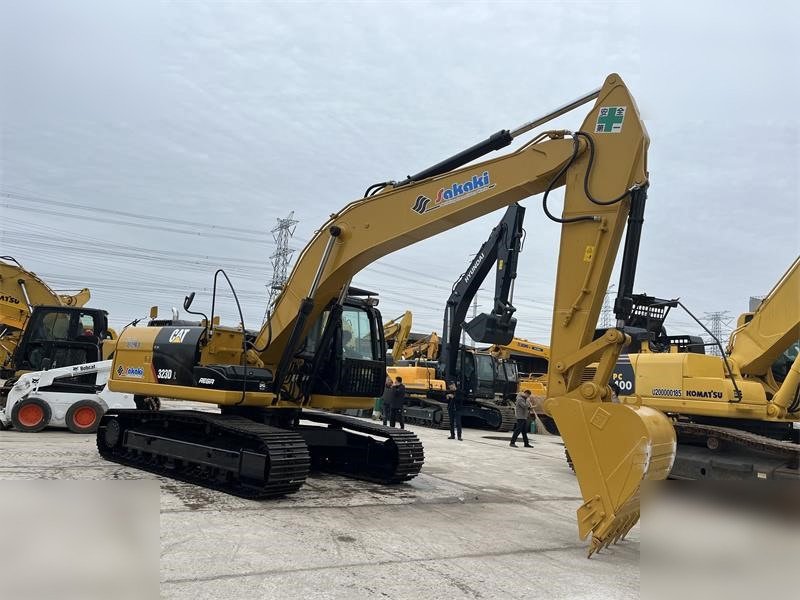 CATERPILLAR 323DL - حفار زحاف: صورة 1 CATERPILLAR 323DL - حفار زحاف: صورة 1