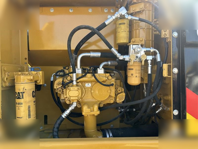 CATERPILLAR 323D - حفار زحاف: صورة 5 CATERPILLAR 323D - حفار زحاف: صورة 5