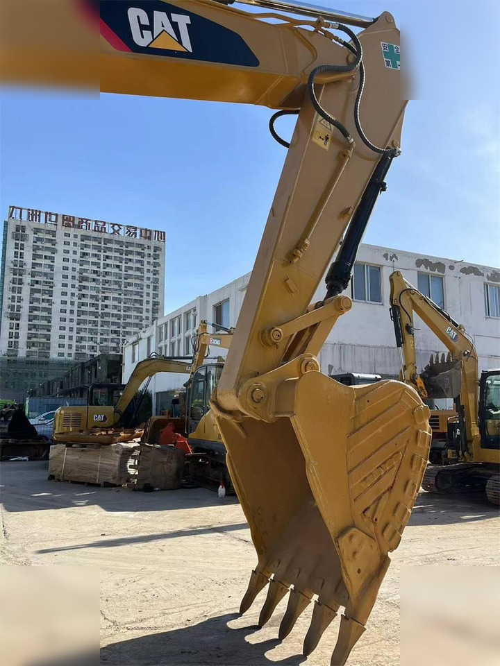 CATERPILLAR 324DL CATERPILLAR 324DL: صورة 6