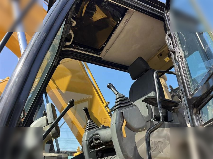 CATERPILLAR 324DL CATERPILLAR 324DL: صورة 7