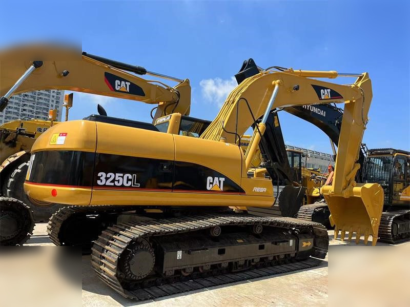 CATERPILLAR 325CL - حفار زحاف: صورة 1 CATERPILLAR 325CL - حفار زحاف: صورة 1