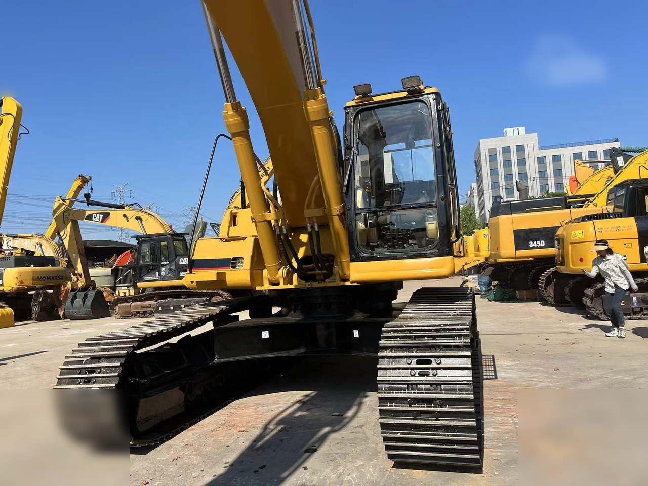 CATERPILLAR 330BL - حفار زحاف: صورة 4 CATERPILLAR 330BL - حفار زحاف: صورة 4
