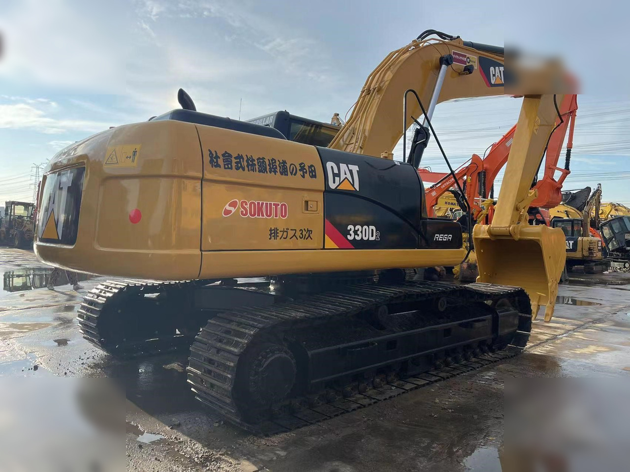 CATERPILLAR 330D - حفار زحاف: صورة 4 CATERPILLAR 330D - حفار زحاف: صورة 4