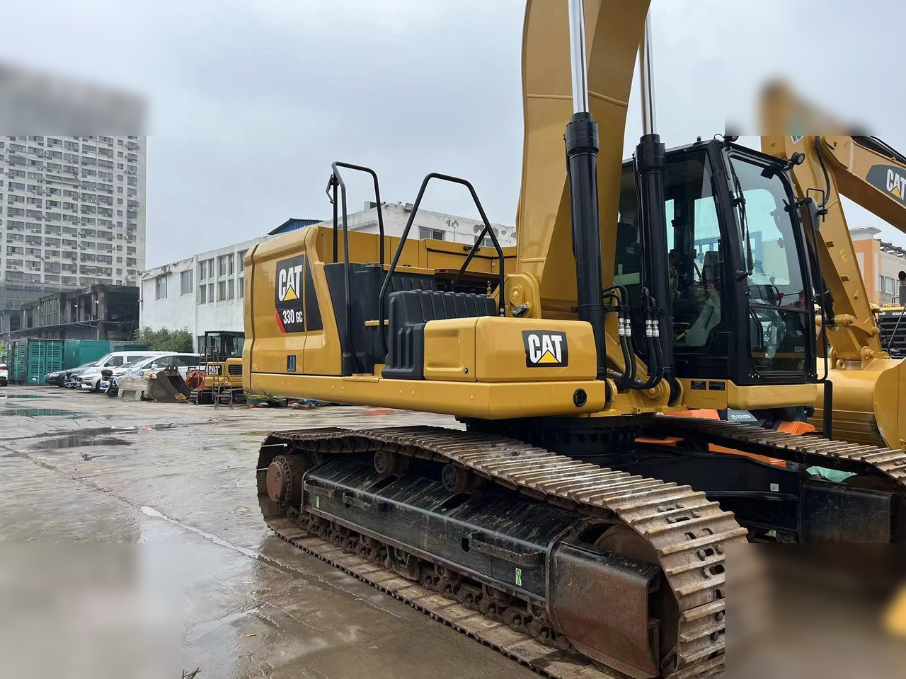 CATERPILLAR 330GC - حفار زحاف: صورة 3 CATERPILLAR 330GC - حفار زحاف: صورة 3