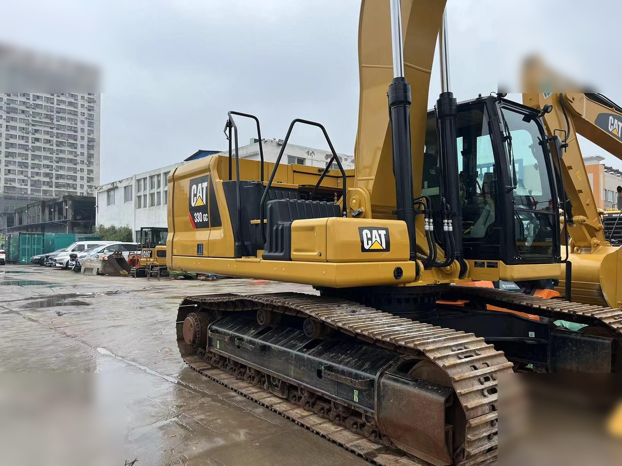 CATERPILLAR 330GC - حفار زحاف: صورة 4 CATERPILLAR 330GC - حفار زحاف: صورة 4