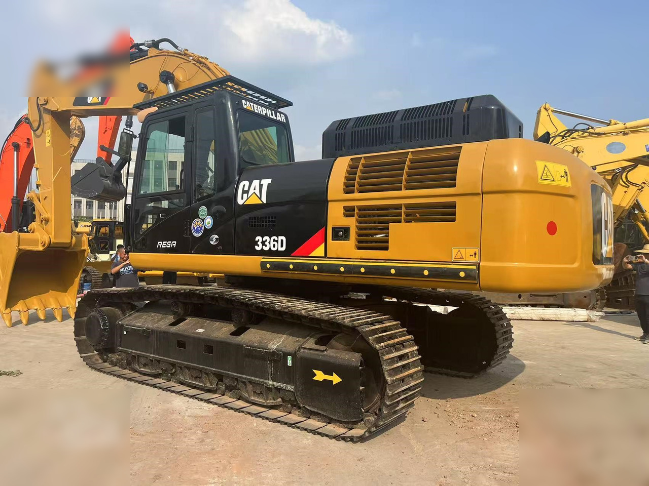 CATERPILLAR 336D - حفار زحاف: صورة 2 CATERPILLAR 336D - حفار زحاف: صورة 2