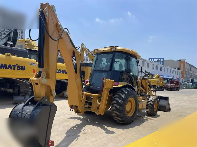 CATERPILLAR 420F - جرافة حفار: صورة 2 CATERPILLAR 420F - جرافة حفار: صورة 2