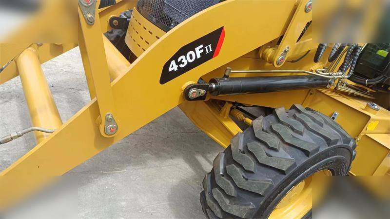 جرافة حفار CATERPILLAR 430F: صورة 6