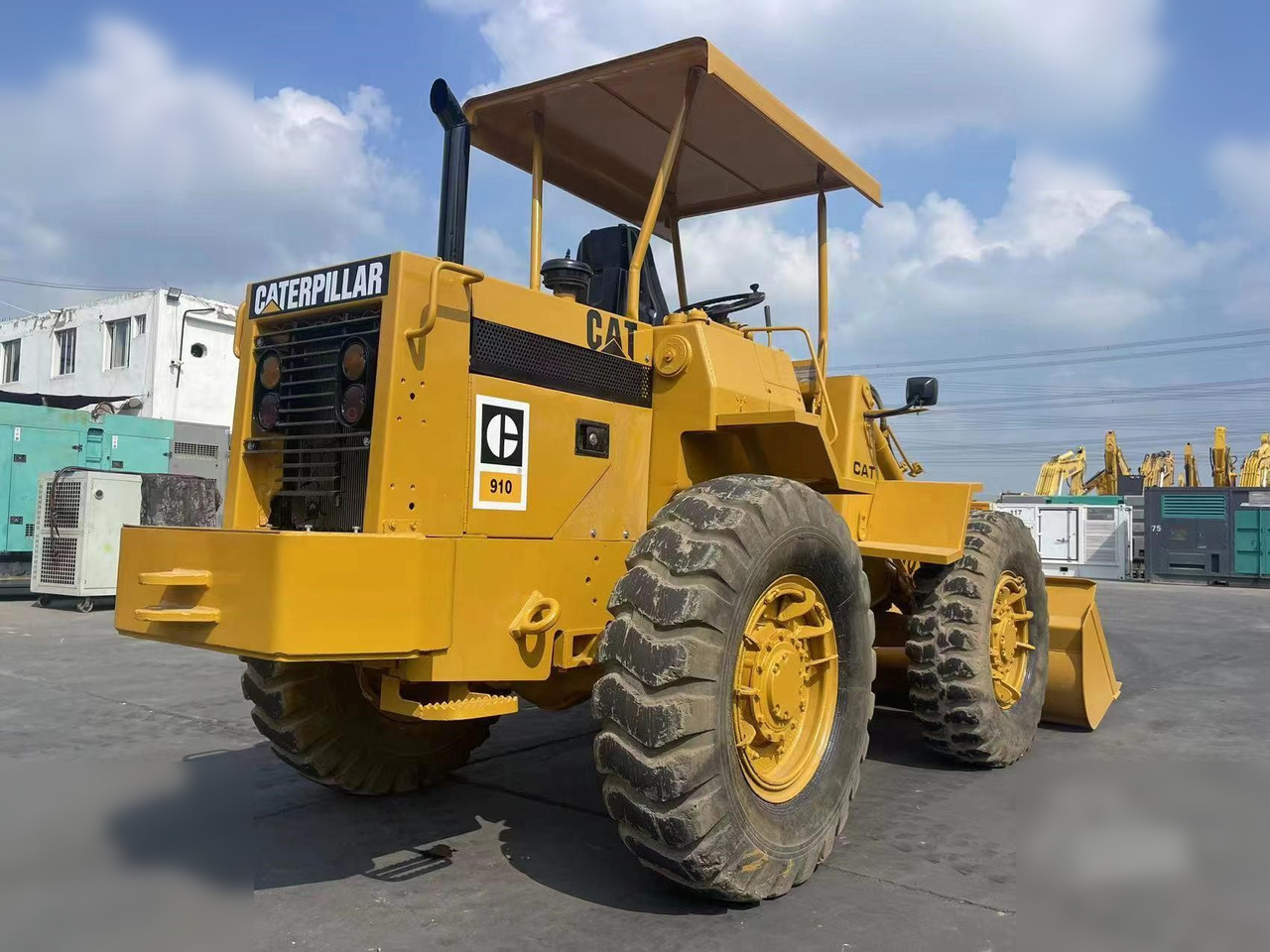 CATERPILLAR 910 - اللودر بعجل: صورة 4 CATERPILLAR 910 - اللودر بعجل: صورة 4