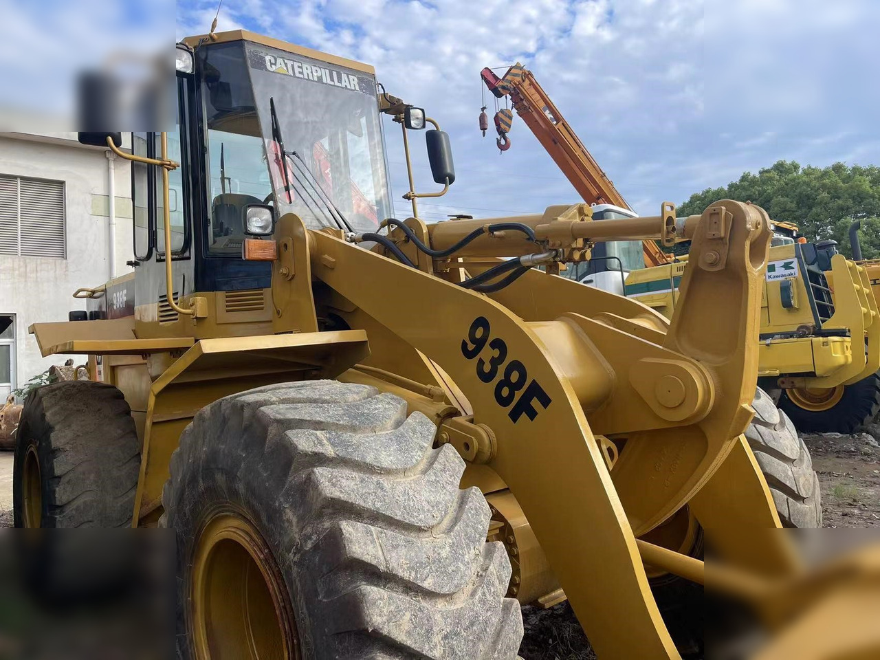اللودر بعجل CATERPILLAR 938F: صورة 6