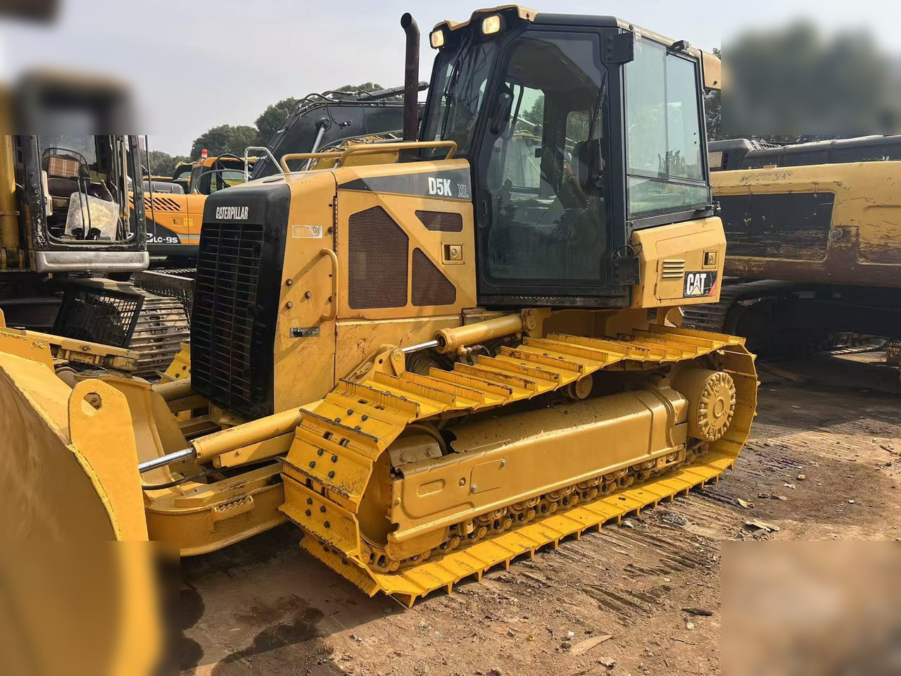 CATERPILLAR D5K XL - جرافة: صورة 4 CATERPILLAR D5K XL - جرافة: صورة 4