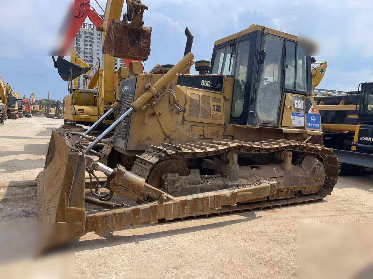 CATERPILLAR D6G - جرافة: صورة 2 CATERPILLAR D6G - جرافة: صورة 2