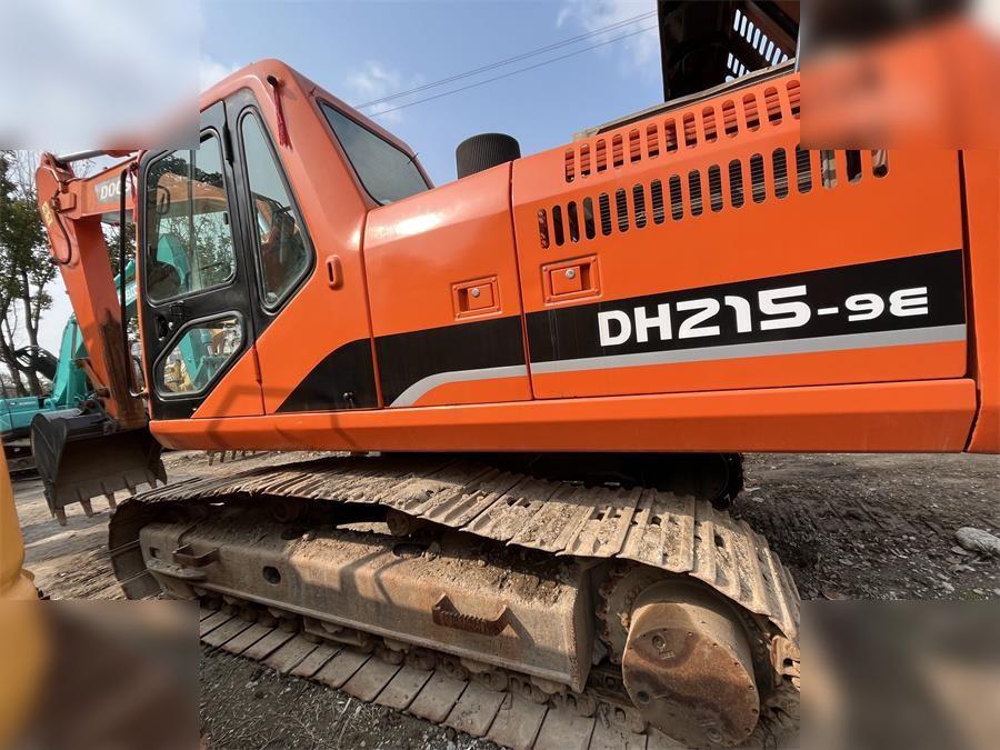 DOOSAN DH215-9E - حفار زحاف: صورة 2 DOOSAN DH215-9E - حفار زحاف: صورة 2