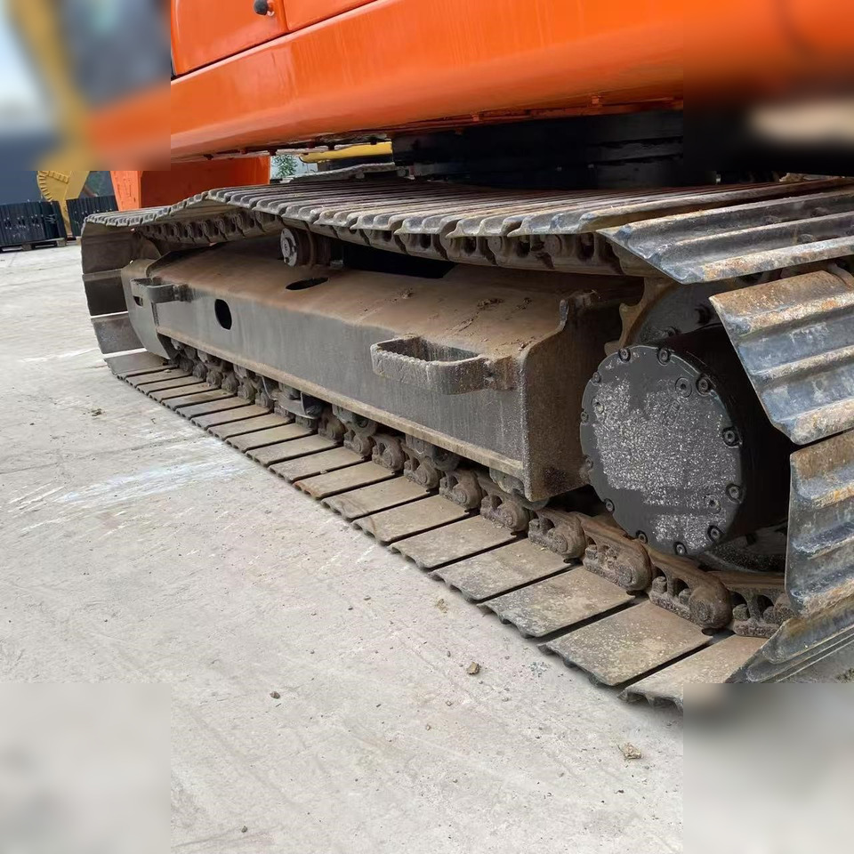 DOOSAN DX140 LC - حفار زحاف: صورة 5 DOOSAN DX140 LC - حفار زحاف: صورة 5