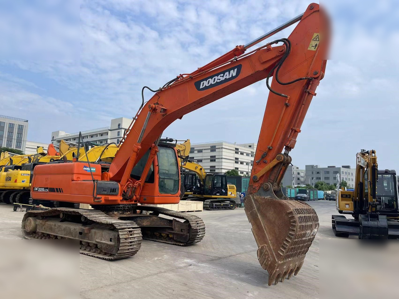 DOOSAN DX225 LCA - حفار زحاف: صورة 5 DOOSAN DX225 LCA - حفار زحاف: صورة 5