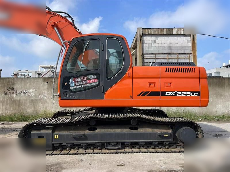 DOOSAN DX225 LC - حفار زحاف: صورة 5 DOOSAN DX225 LC - حفار زحاف: صورة 5