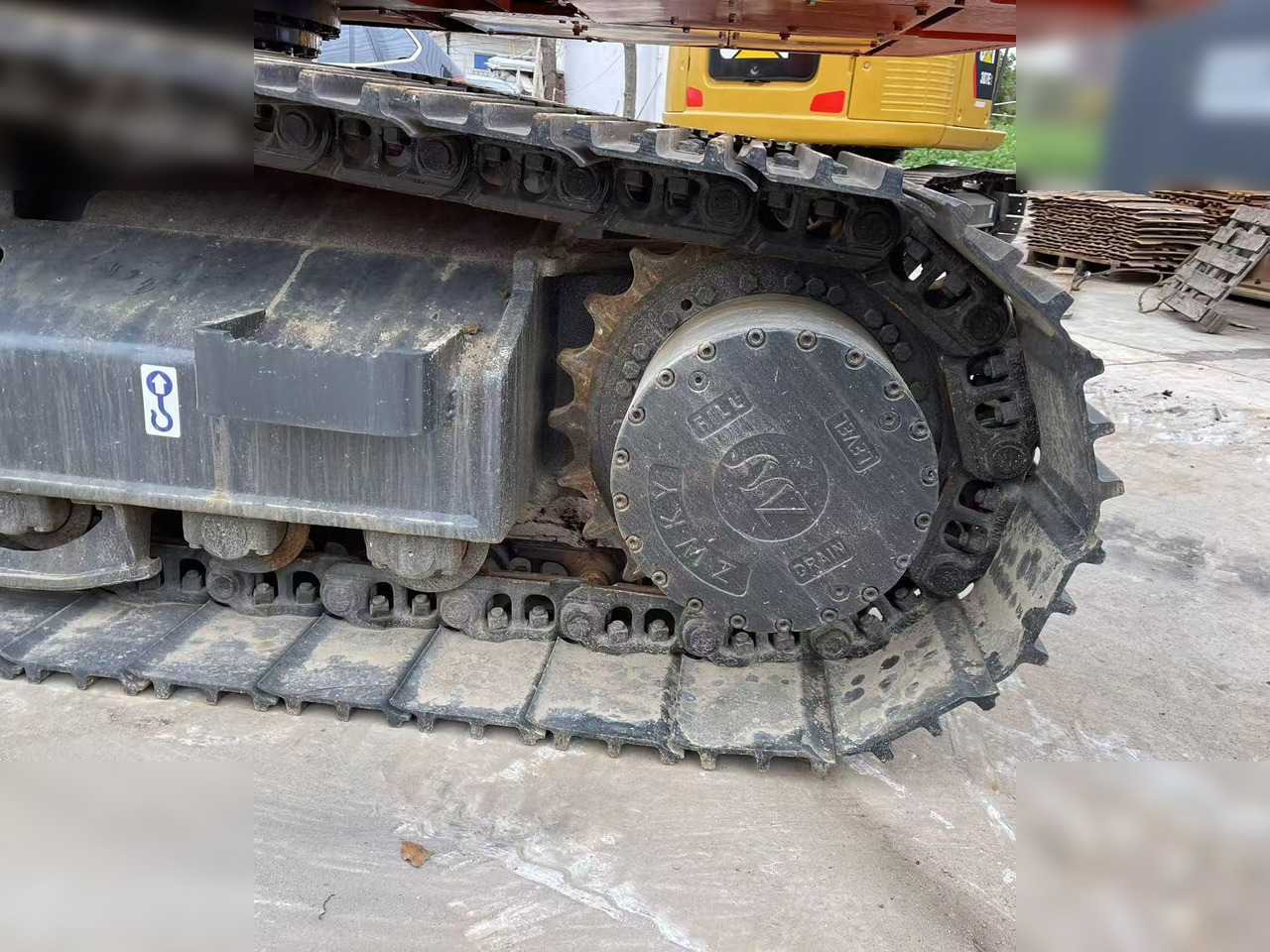 DOOSAN DX225 LC - حفار زحاف: صورة 5 DOOSAN DX225 LC - حفار زحاف: صورة 5
