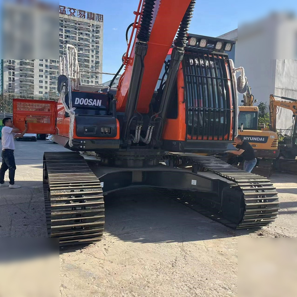 DOOSAN DX260 LC - حفار زحاف: صورة 4 DOOSAN DX260 LC - حفار زحاف: صورة 4