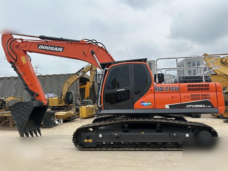 DOOSAN DX260 LC - حفار زحاف: صورة 1 DOOSAN DX260 LC - حفار زحاف: صورة 1