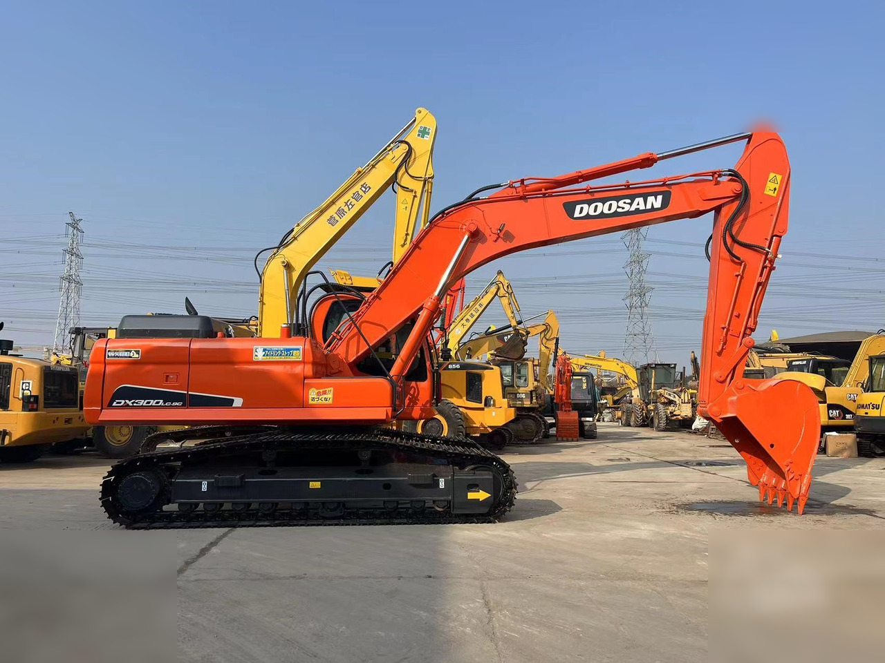 DOOSAN DX300 LC-9C - حفار زحاف: صورة 1 DOOSAN DX300 LC-9C - حفار زحاف: صورة 1
