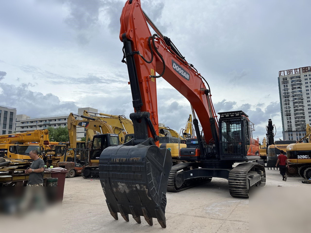 DOOSAN DX340 LCA - حفار زحاف: صورة 1 DOOSAN DX340 LCA - حفار زحاف: صورة 1