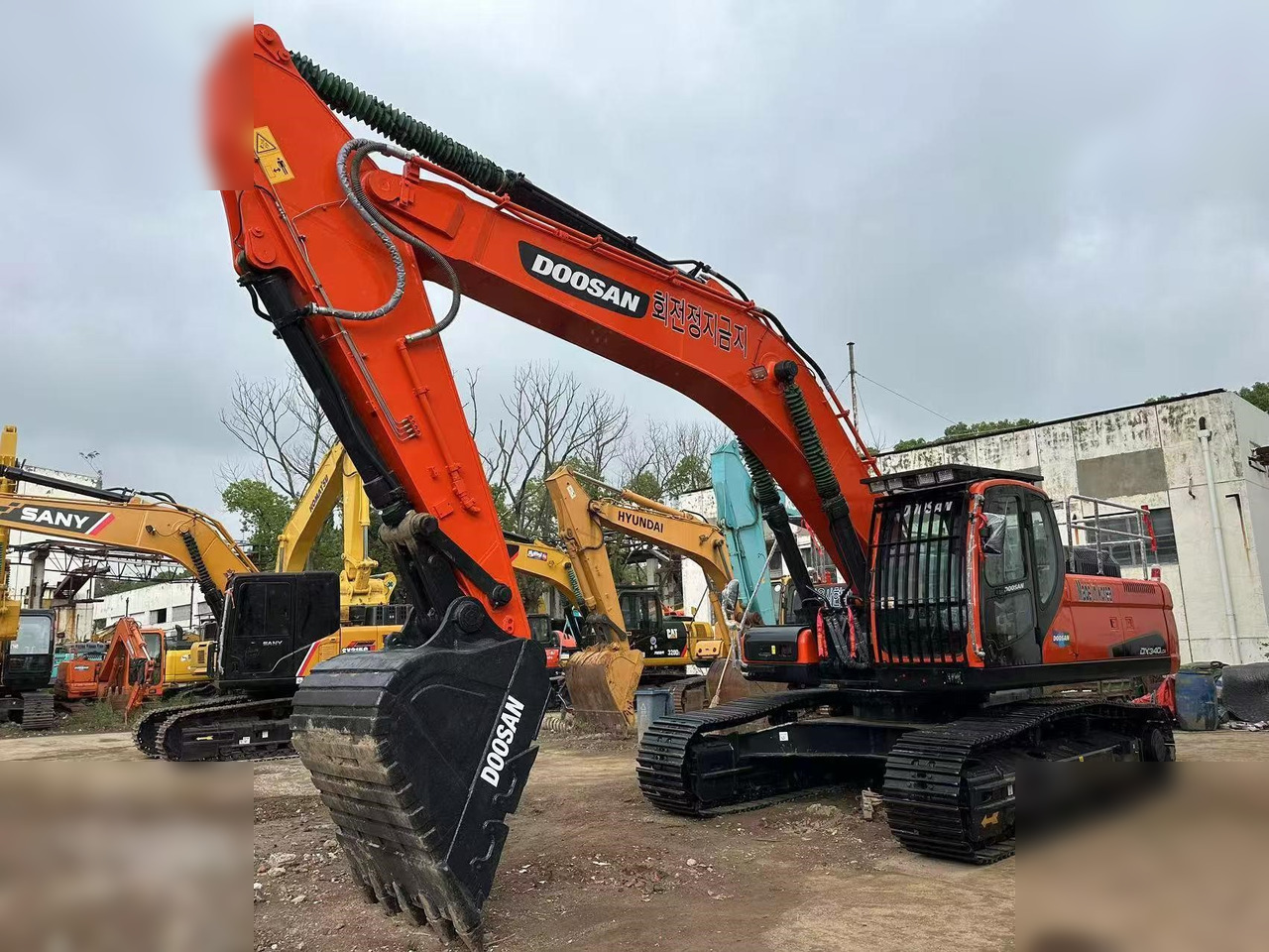 DOOSAN DX340 LCA - حفار زحاف: صورة 2 DOOSAN DX340 LCA - حفار زحاف: صورة 2