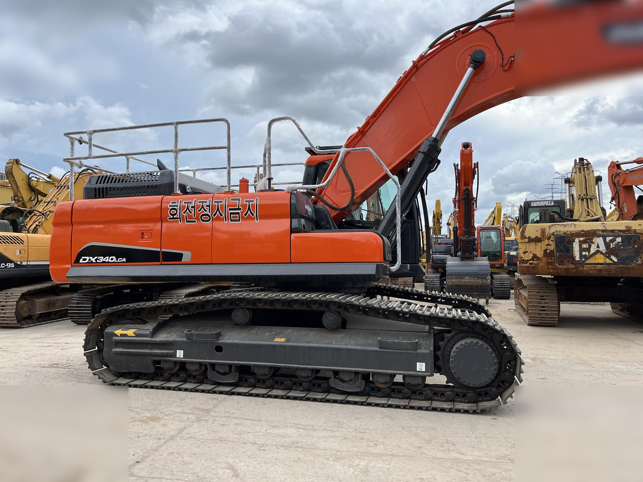 DOOSAN DX340 LCA - حفار زحاف: صورة 5 DOOSAN DX340 LCA - حفار زحاف: صورة 5