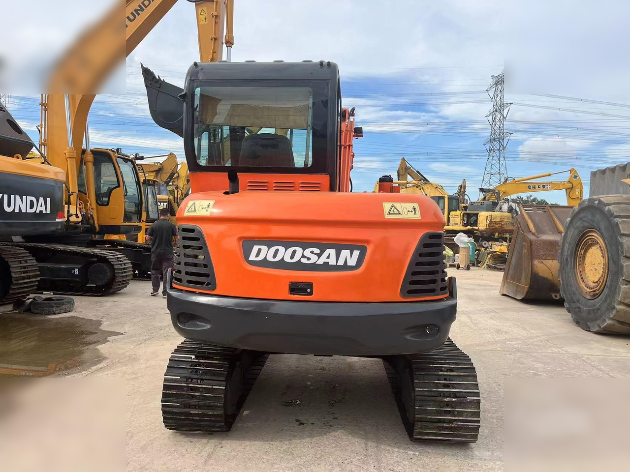 DOOSAN DX60-9C - حفار زحاف: صورة 4 DOOSAN DX60-9C - حفار زحاف: صورة 4