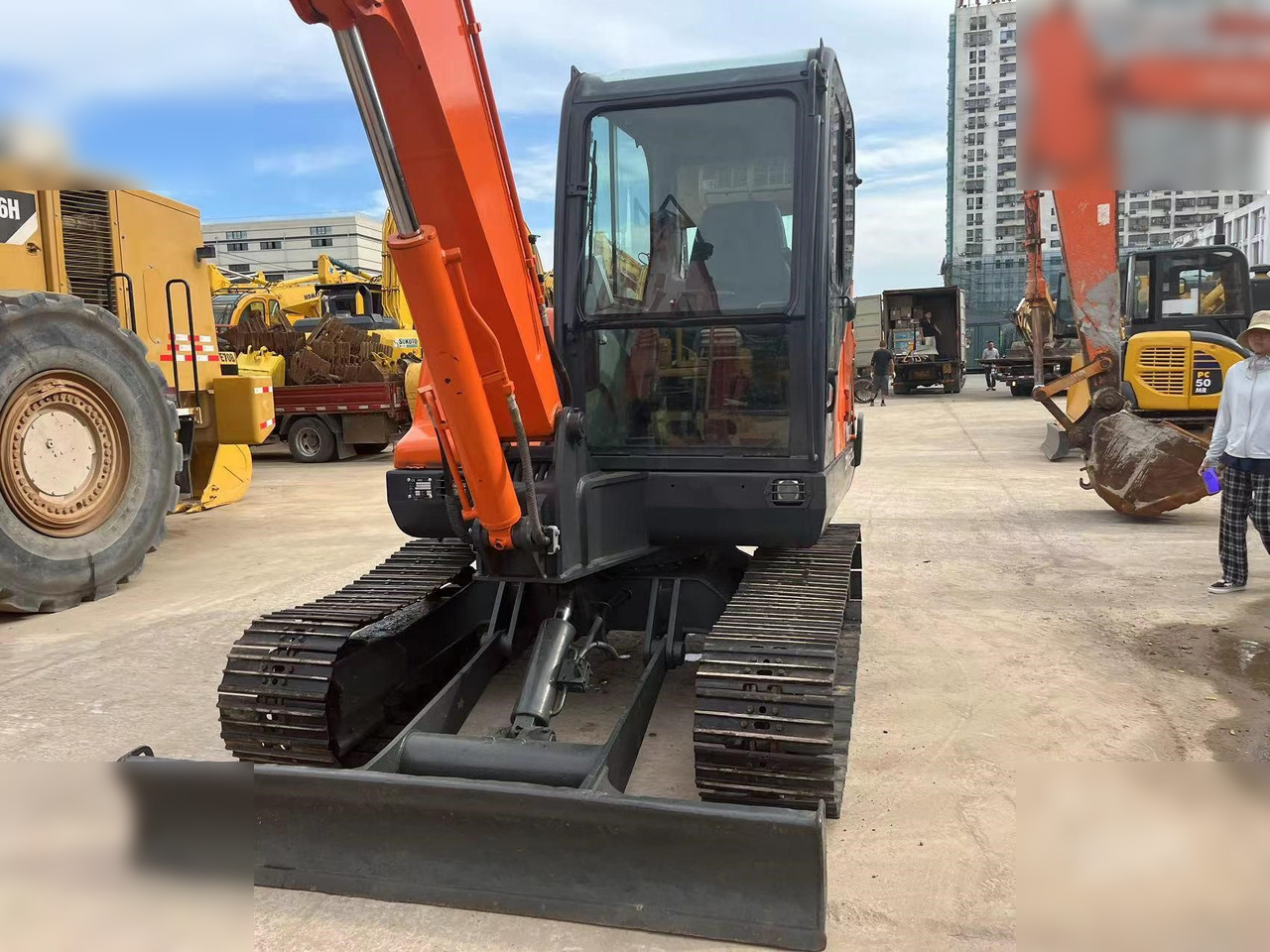DOOSAN DX60-9C - حفار زحاف: صورة 5 DOOSAN DX60-9C - حفار زحاف: صورة 5