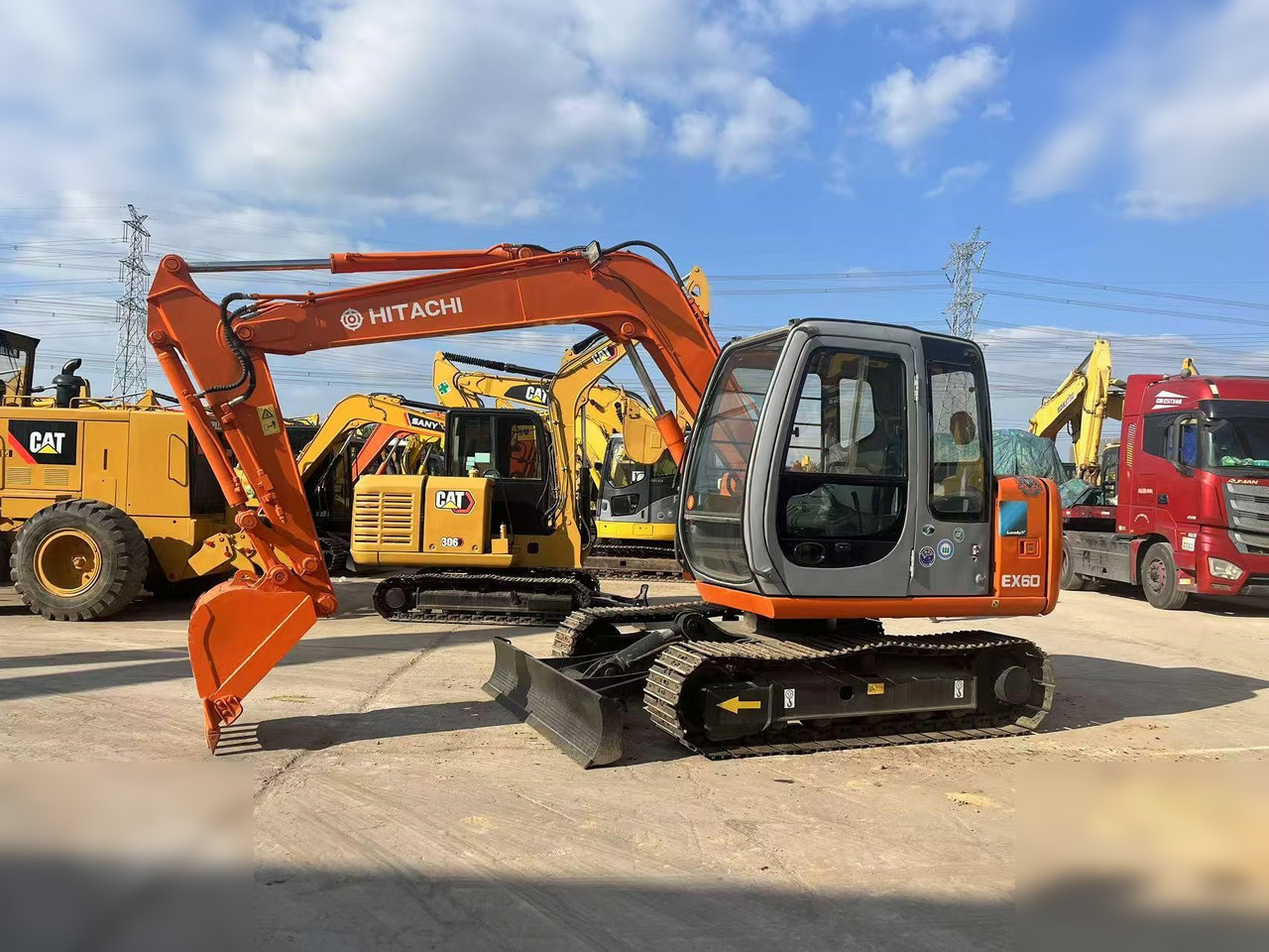HITACHI EX60 - حفار زحاف: صورة 1 HITACHI EX60 - حفار زحاف: صورة 1