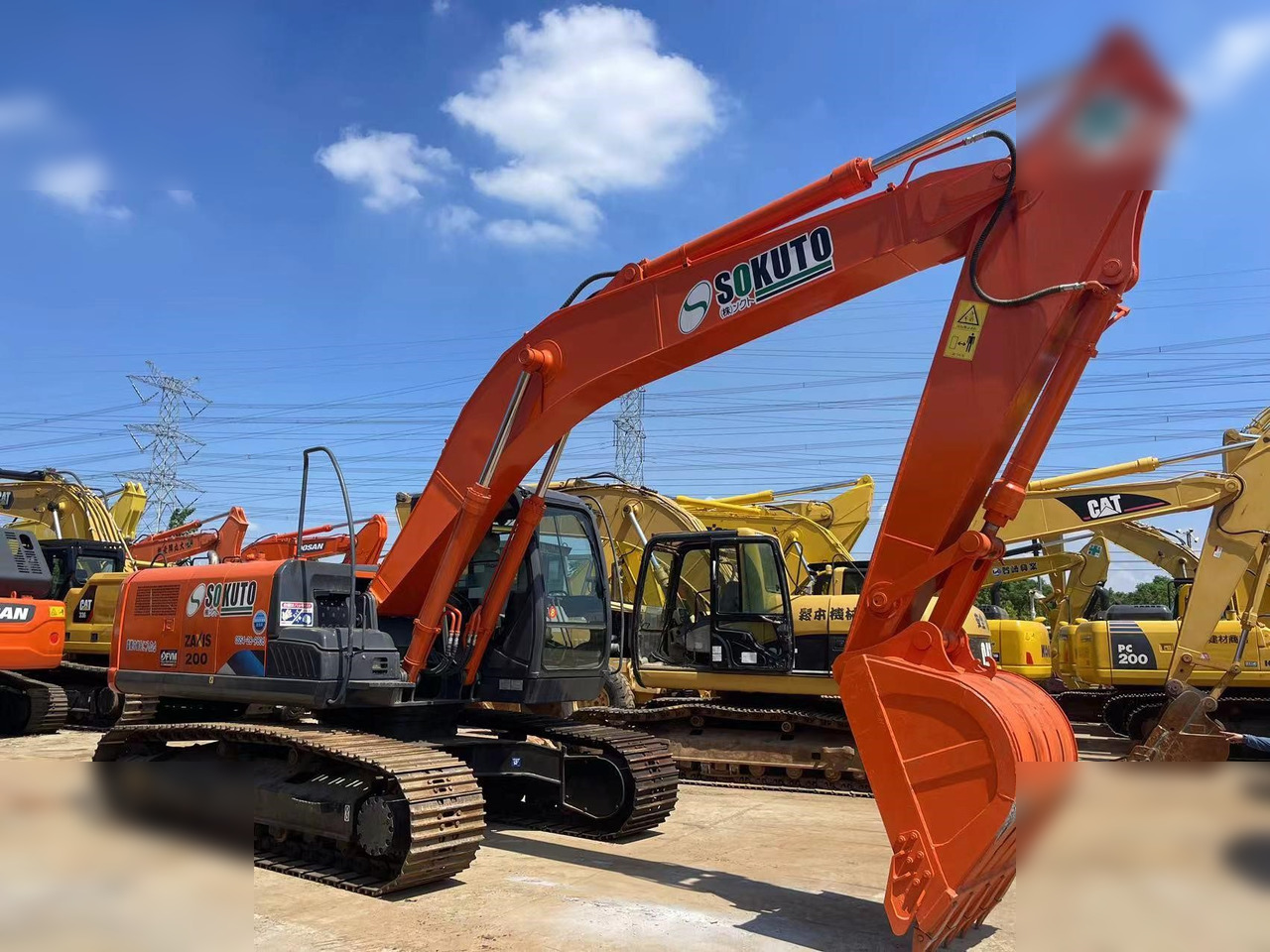 HITACHI ZX200-3G - حفار زحاف: صورة 3 HITACHI ZX200-3G - حفار زحاف: صورة 3