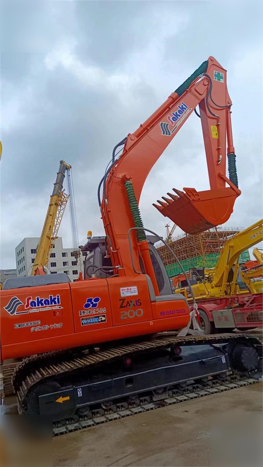 HITACHI ZX200 - حفار زحاف: صورة 1 HITACHI ZX200 - حفار زحاف: صورة 1