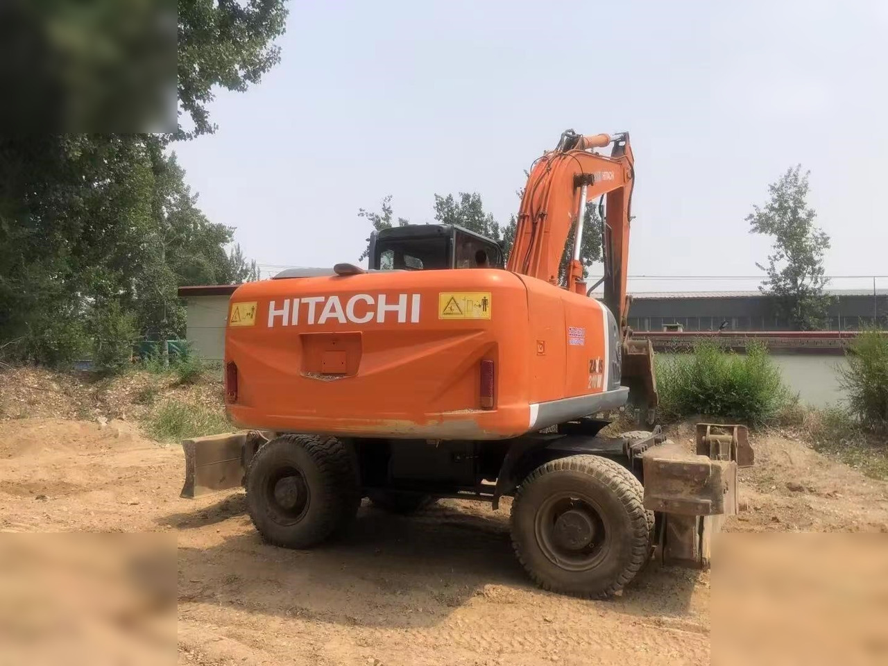 HITACHI ZX210W - حفارة دولاب: صورة 5 HITACHI ZX210W - حفارة دولاب: صورة 5