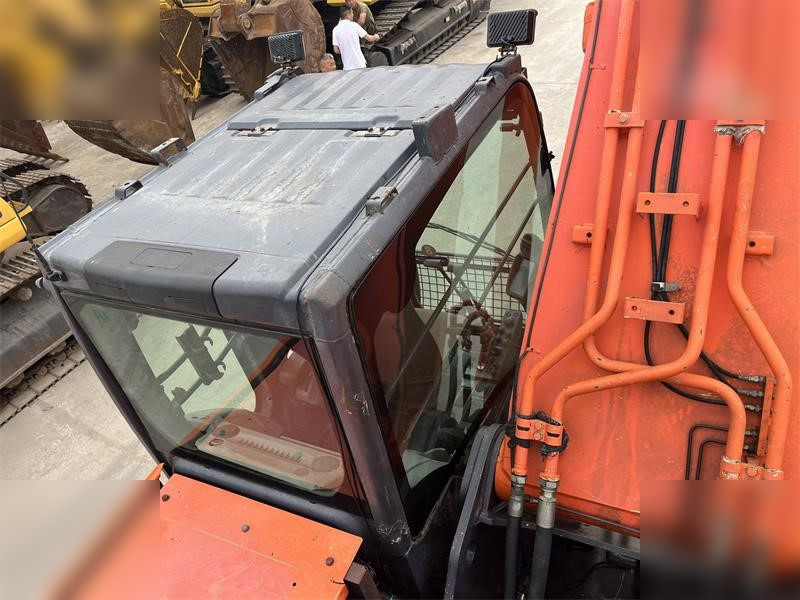 HITACHI ZX350H-5G - حفار زحاف: صورة 3 HITACHI ZX350H-5G - حفار زحاف: صورة 3