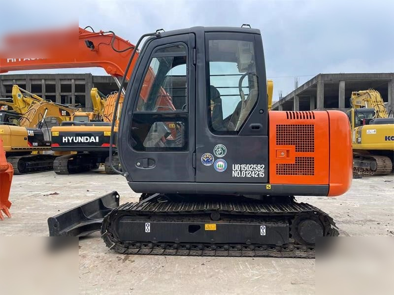 HITACHI ZX60 - حفار زحاف: صورة 4 HITACHI ZX60 - حفار زحاف: صورة 4