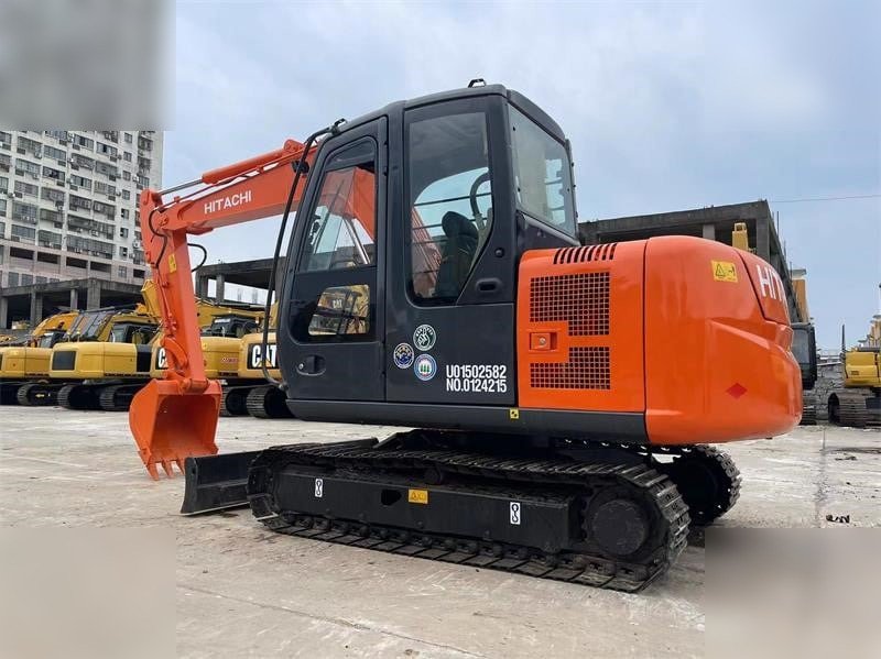 HITACHI ZX60 - حفار زحاف: صورة 3 HITACHI ZX60 - حفار زحاف: صورة 3